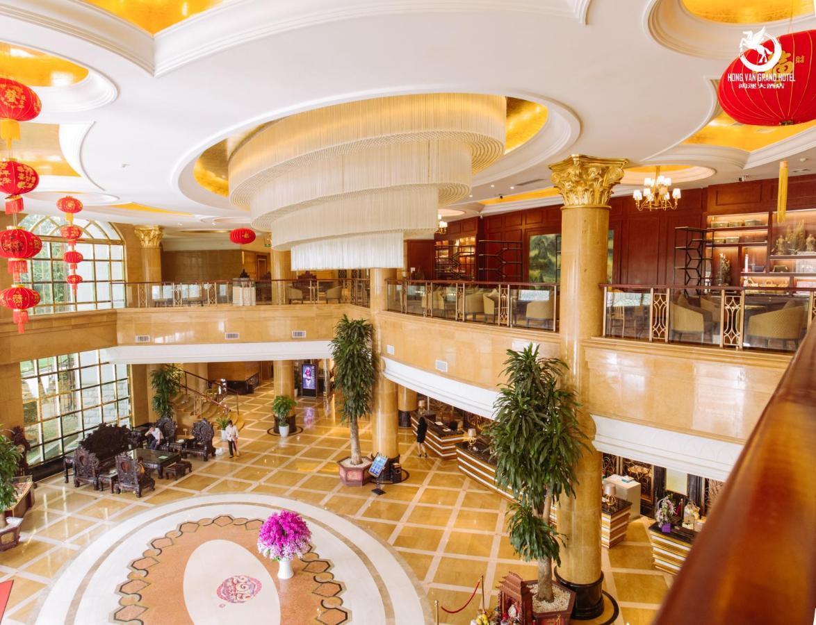 Hong Van Grand Hotel Mong Cai Buitenkant foto