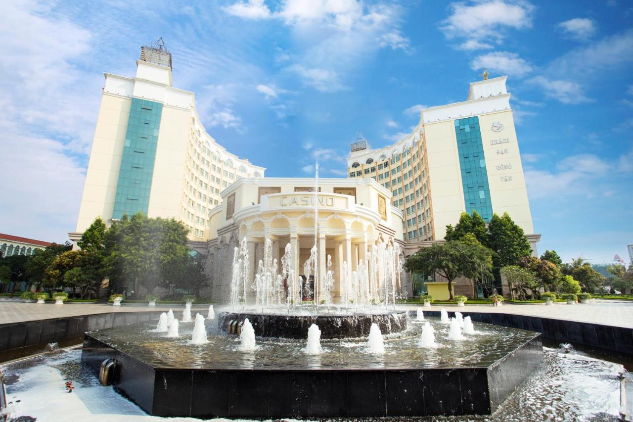 Hong Van Grand Hotel Mong Cai Buitenkant foto